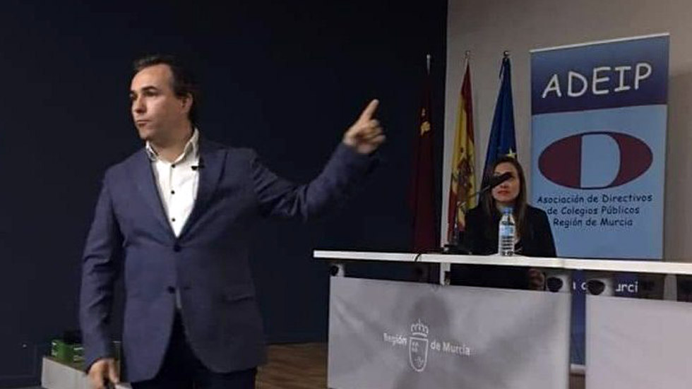 Ponencia de Luis Verdú