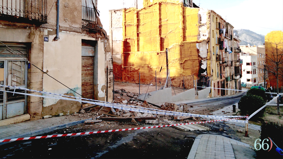 Última casa caída en la calle Sant Mateu