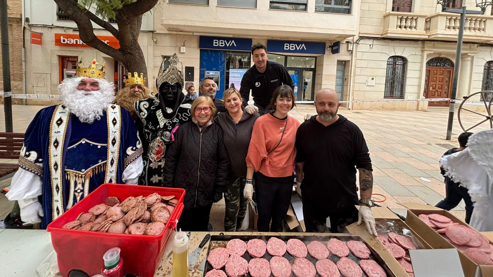 Voluntaris d'Alcoi a Catarroja