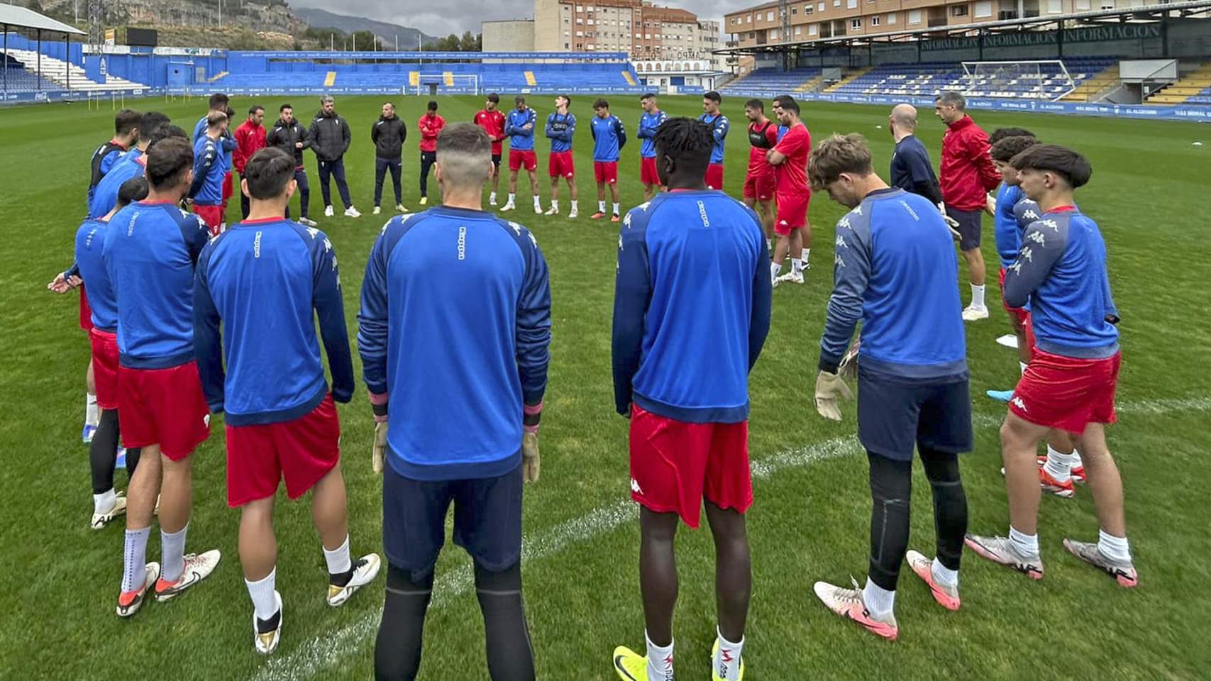 Entrenamiento en El Collao / Foto: Facebook CDAlcoyano