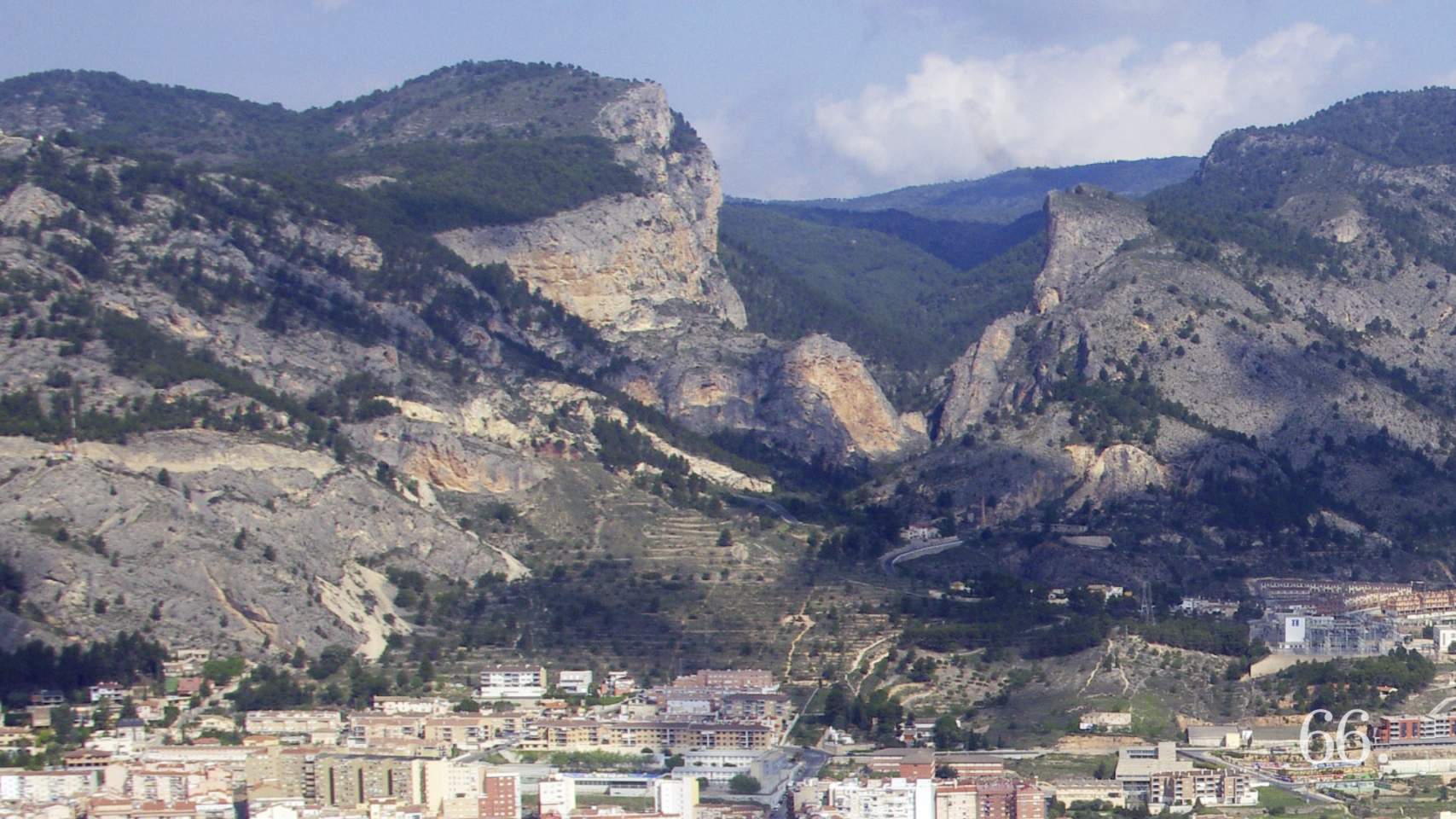 Vista panorámica del entorno natural de Alcoy