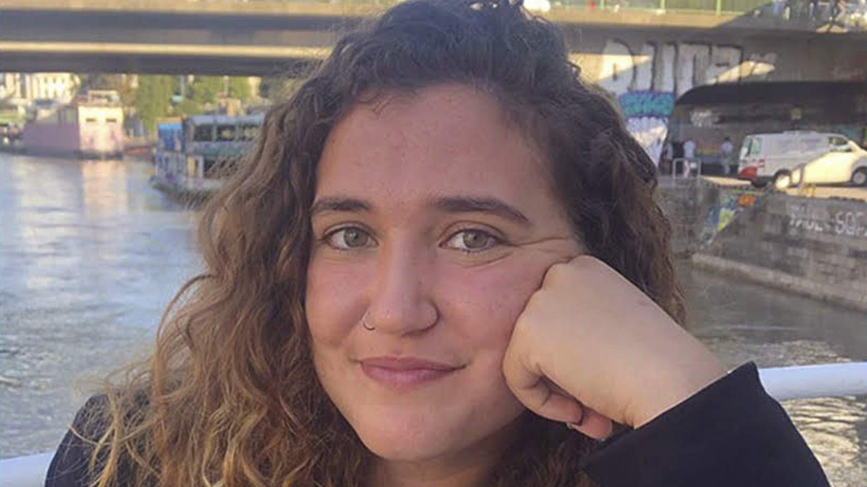 Cecília Navarro, guanyadora del 43è Premi de Poesia Manuel Rodríguez Martínez Ciutat d'Alcoi