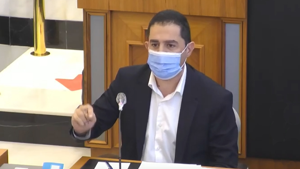 Francés durante un pleno en la Diputación de Alicante