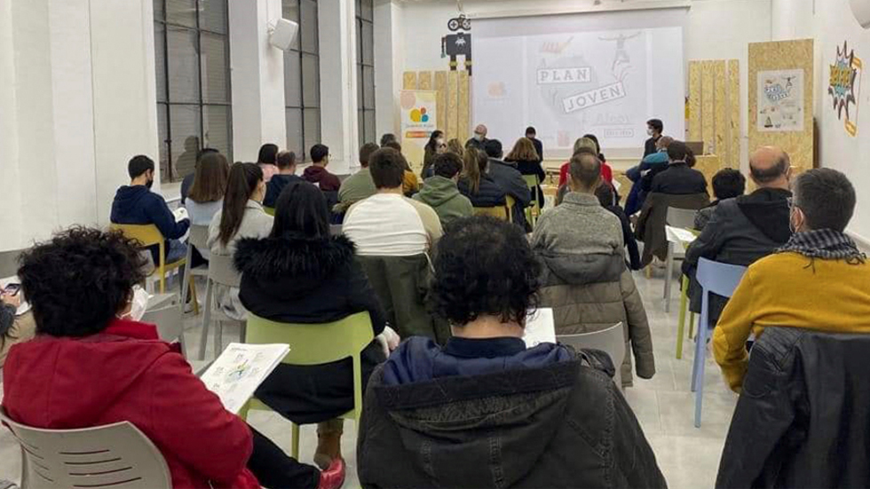 Presentación del plan en el CCJ