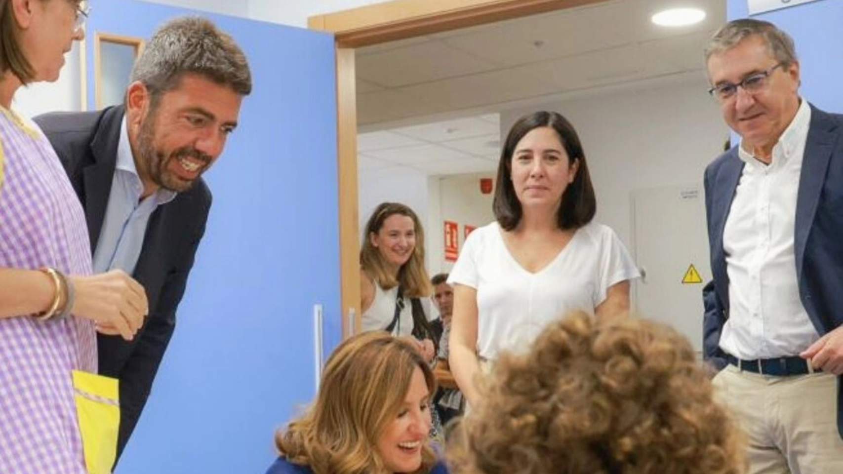 El conseller Rovira amb Mazón i Català en la inauguració del curs escolar / Foto GV El conseller Rovira amb Mazón i Català en la inauguració del curs escolar / Foto GV