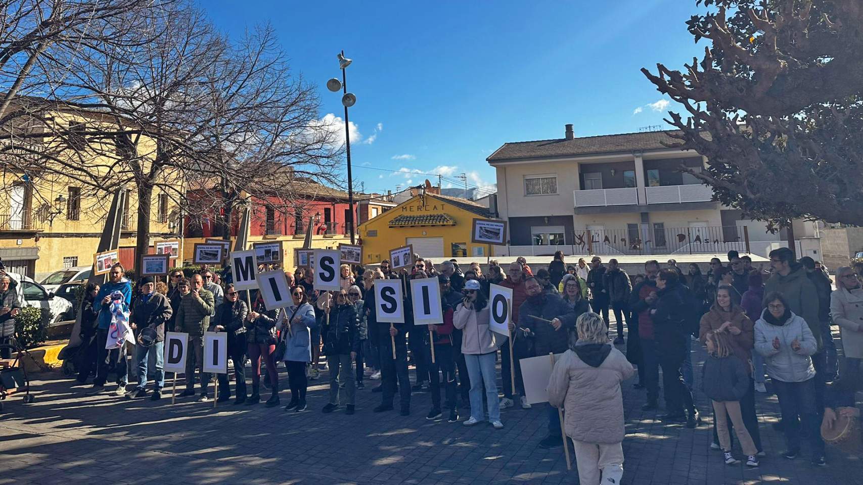 Protestes a l'Alqueria d'Asnar