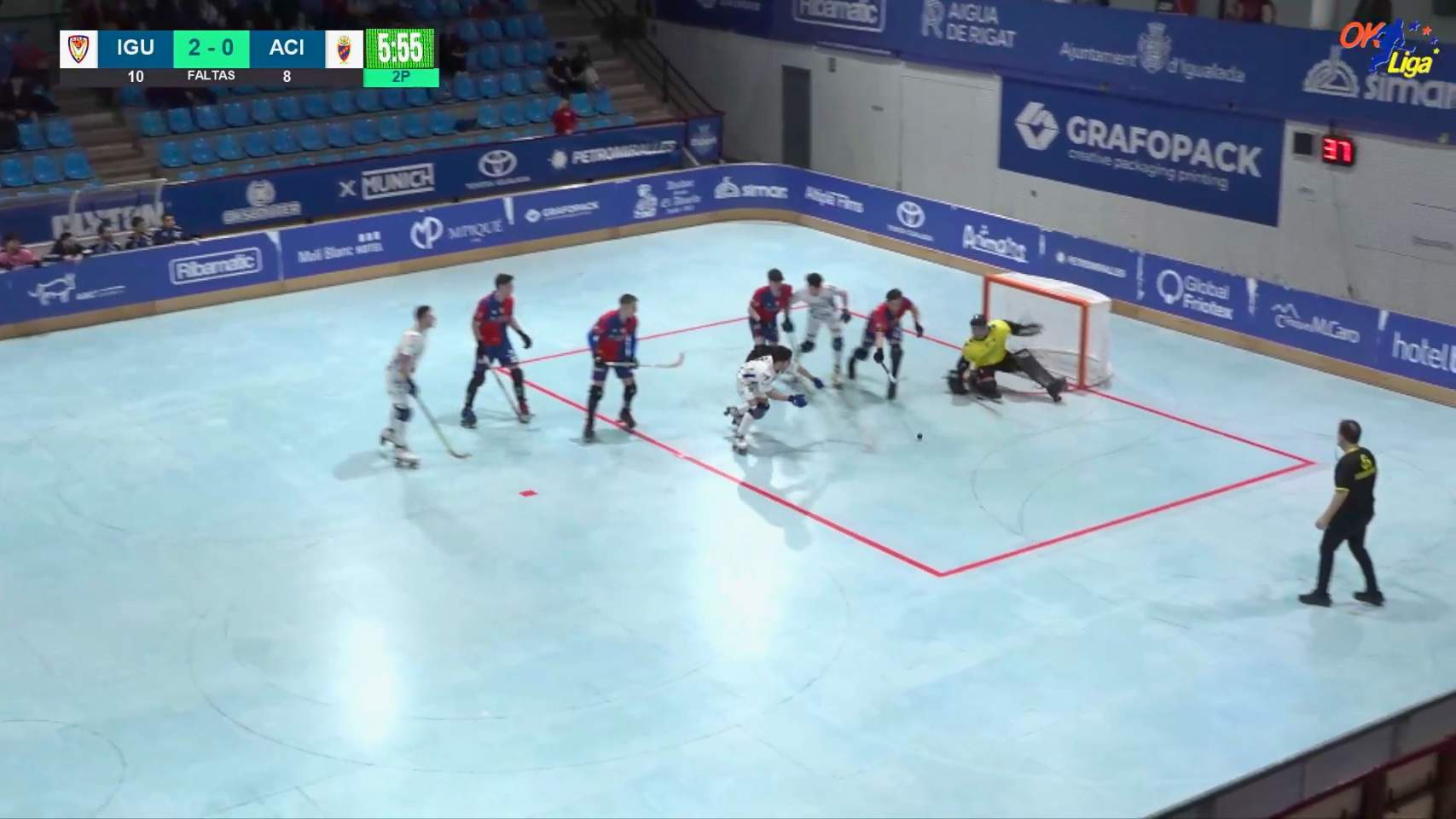 Un dels tirs a porta de l'Alcodiam, en este cas de Manel Hern&aacute;ndez