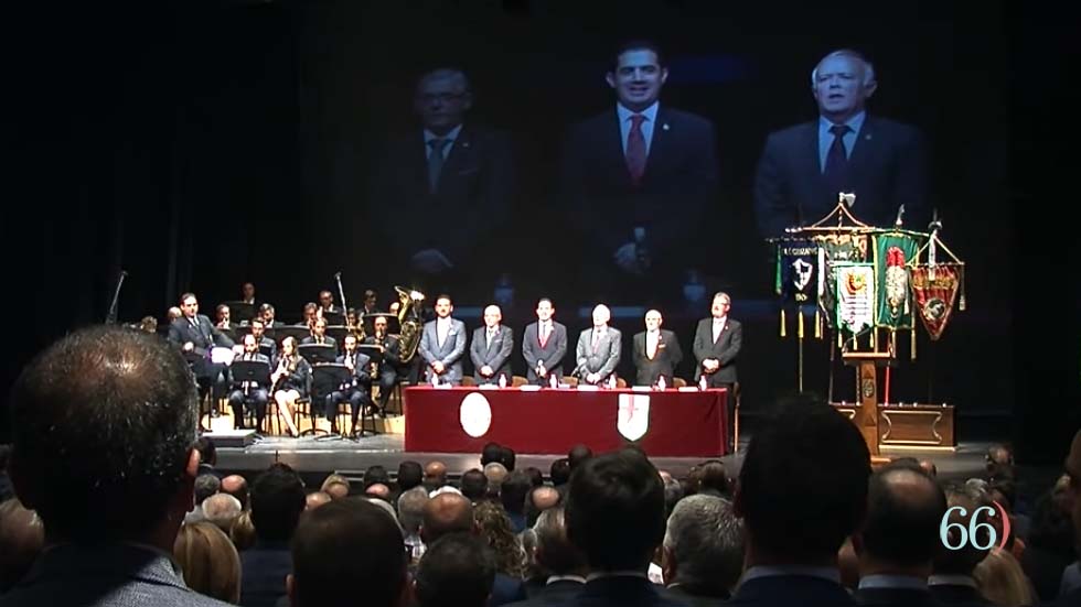 Presentació de Càrrecs en el Calderón