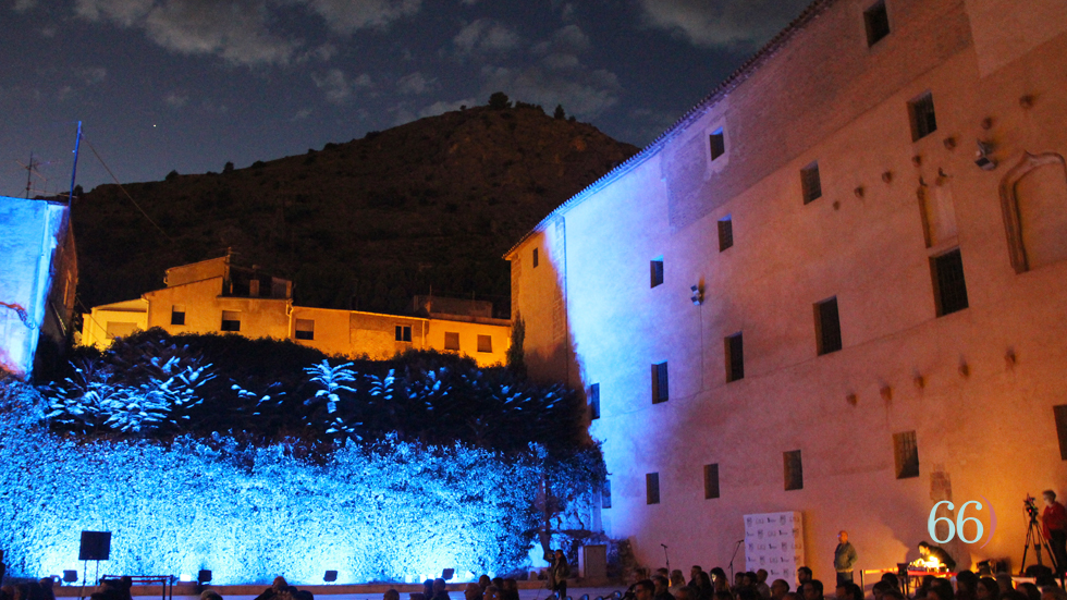 Pati d'Armes del Palau Comtal i ala oest