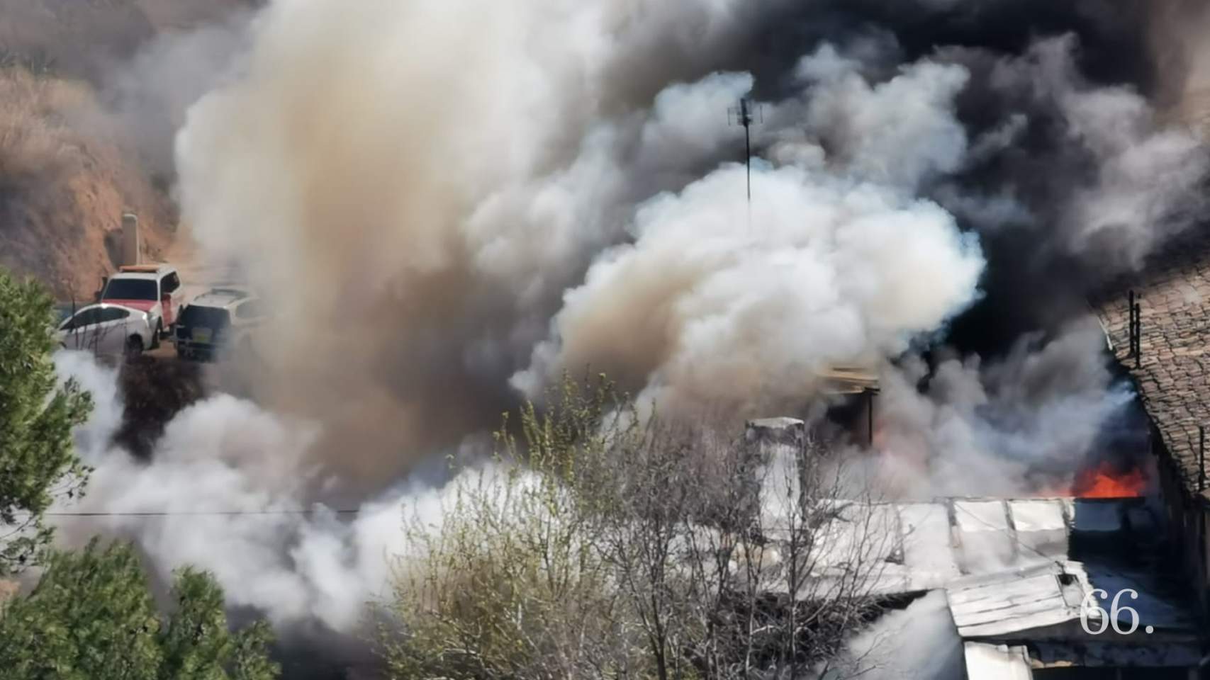 Fuego junto a la Via Verda