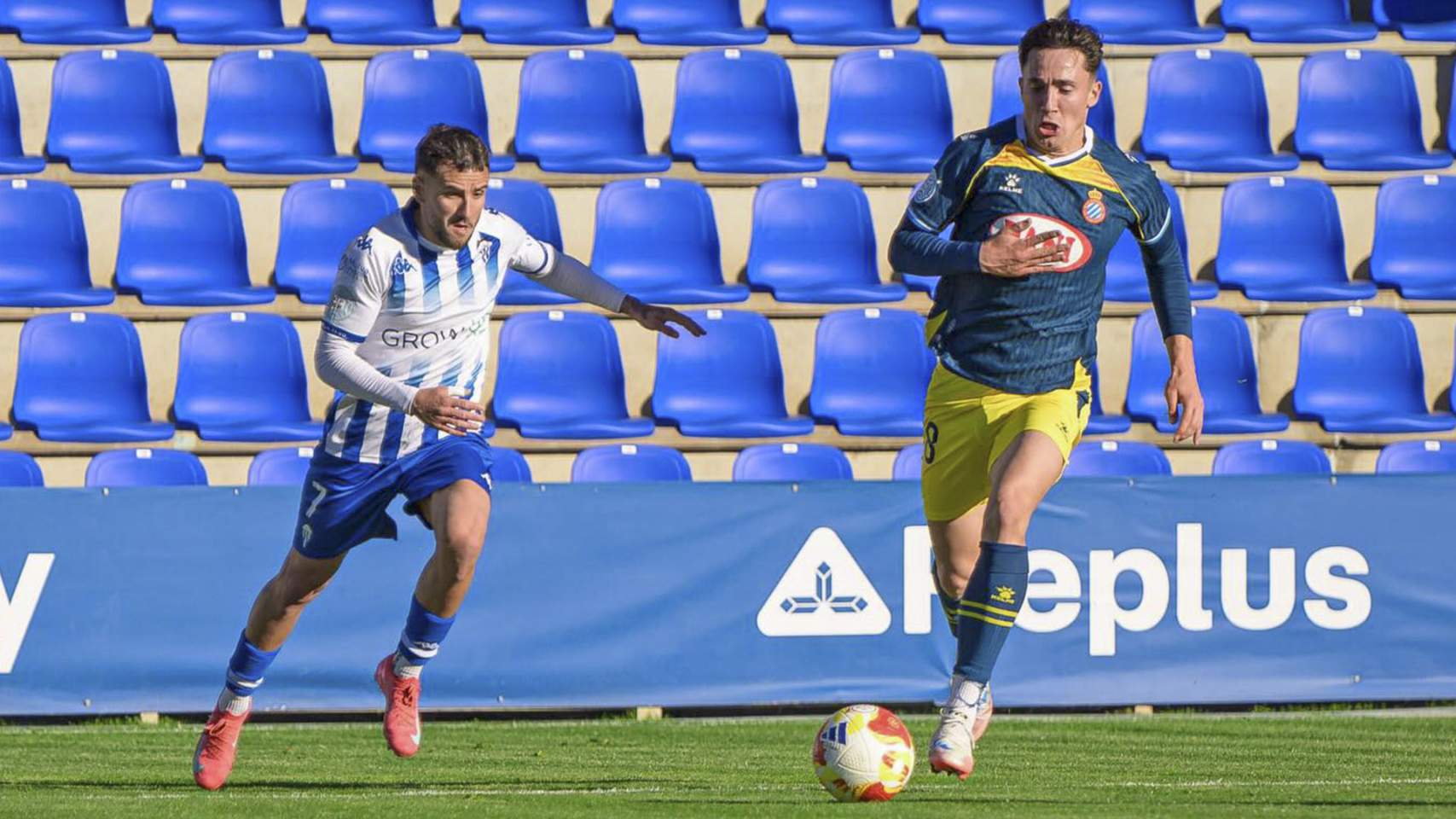 El filial del Girona i l’Alcoyano s’enfrontaran en un moment clau per ambdós