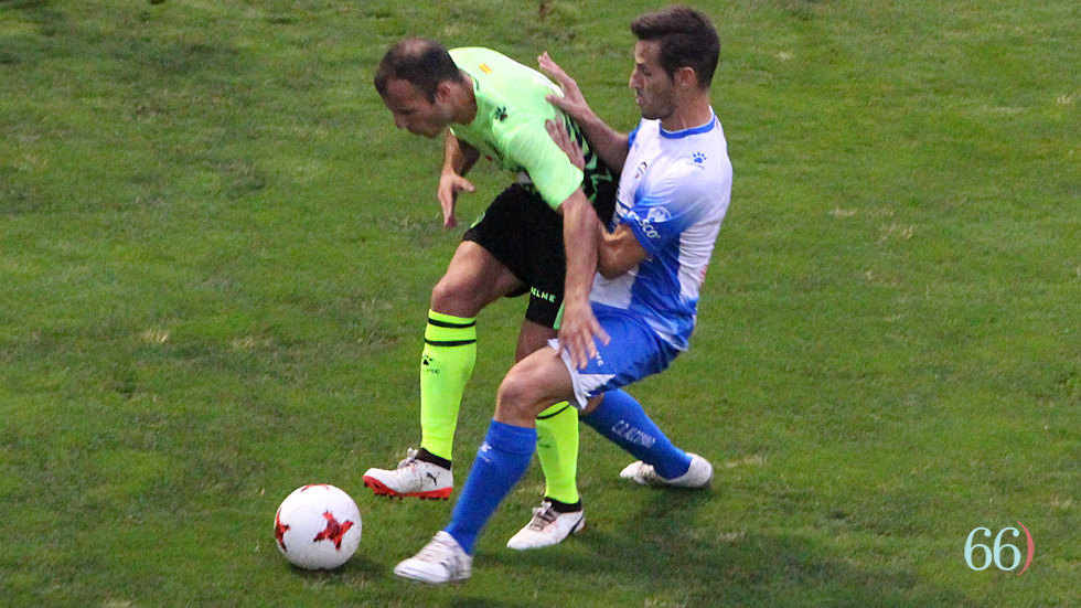 Imagen de uno de los anteriores encuentros entre el Alcoyano y el Hércules