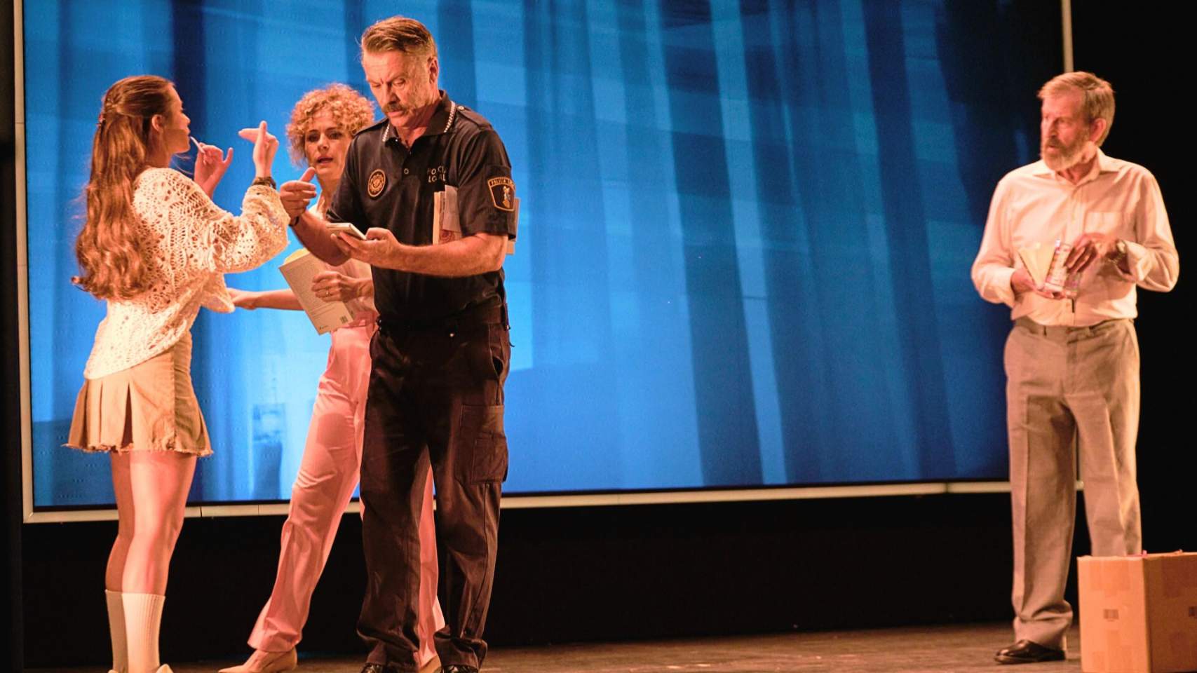 Un instant de la representaci&oacute; de 'Consci&egrave;ncia' durant la Mostra de Teatre d'Alcoi / Foto MTA