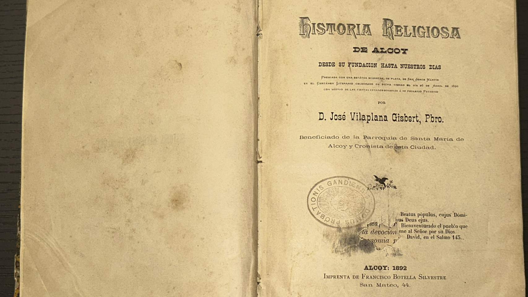 Exemplar donat a la biblioteca alcoiana