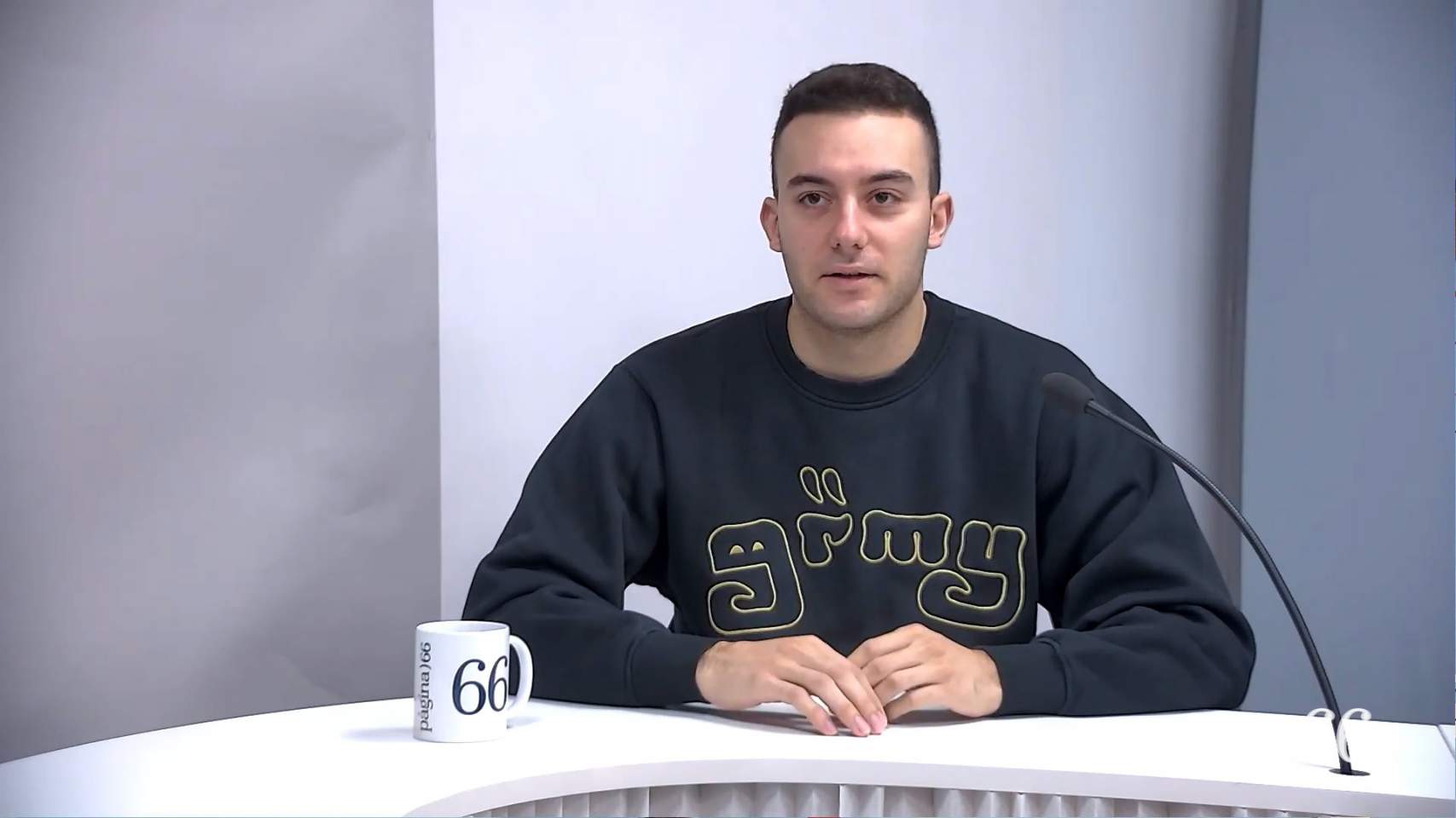 Joan Pascual en el plató de Pagina66