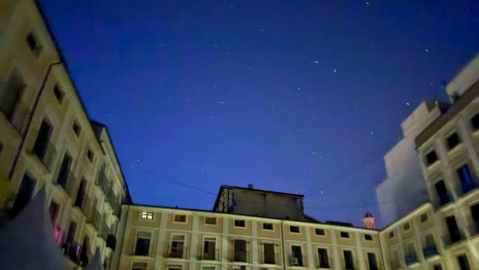 Las estrellas se dejaron ver / Foto: Hostal Savoy
