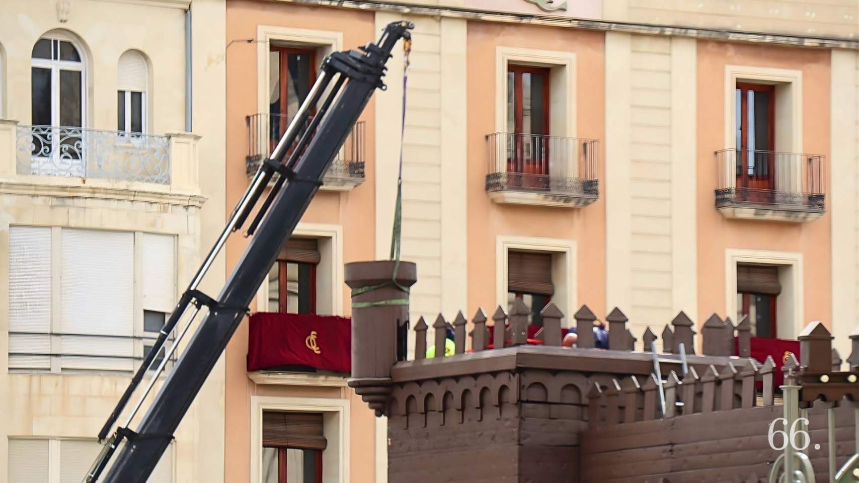 Coronat el castell, a punt per a la Glòria i per a les visites guiades