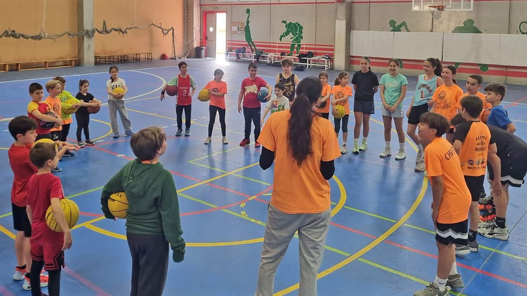 Els campus esportius generen activitat durant les vacances escolars