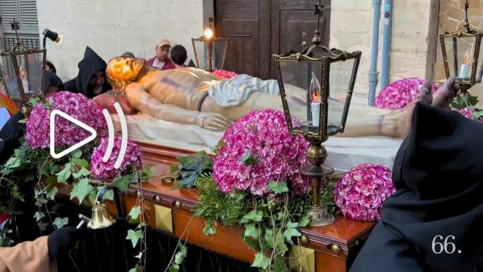 El Sant Enterrament, el relat complet de la Passió pels carrers d’Alcoi