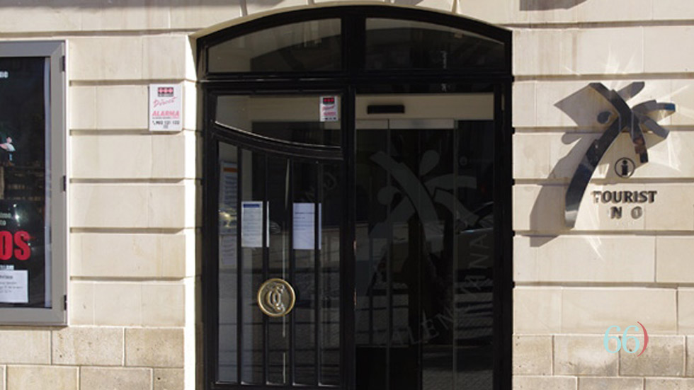 Oficina de turismo Alcoy // Foto: Arxiu Pagina66)