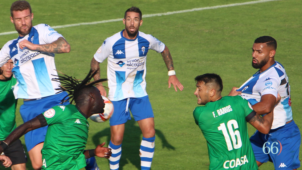 Partido frente al San Fernando en El Collao