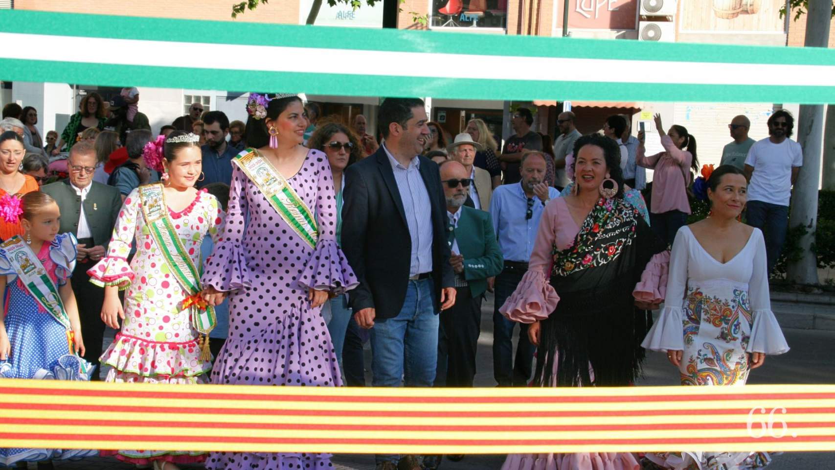 Momento previo al corte de la cinta / Foto GGE