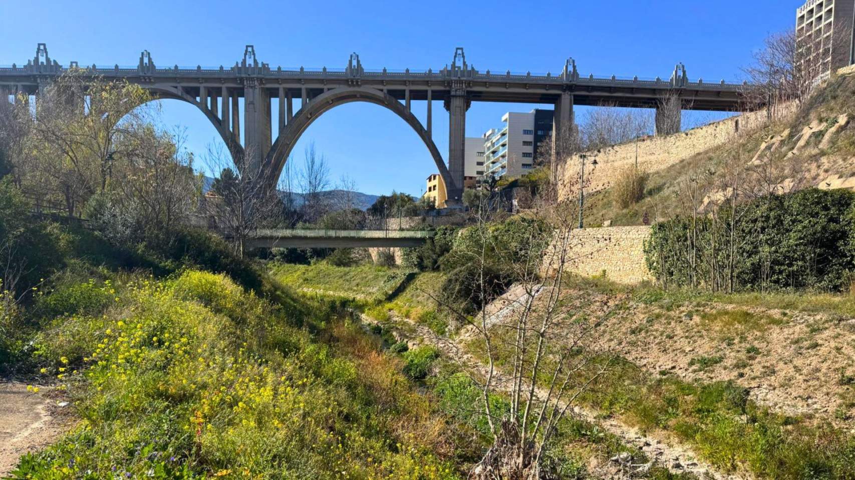 Cauce del río Barxell / Foto: AjuA