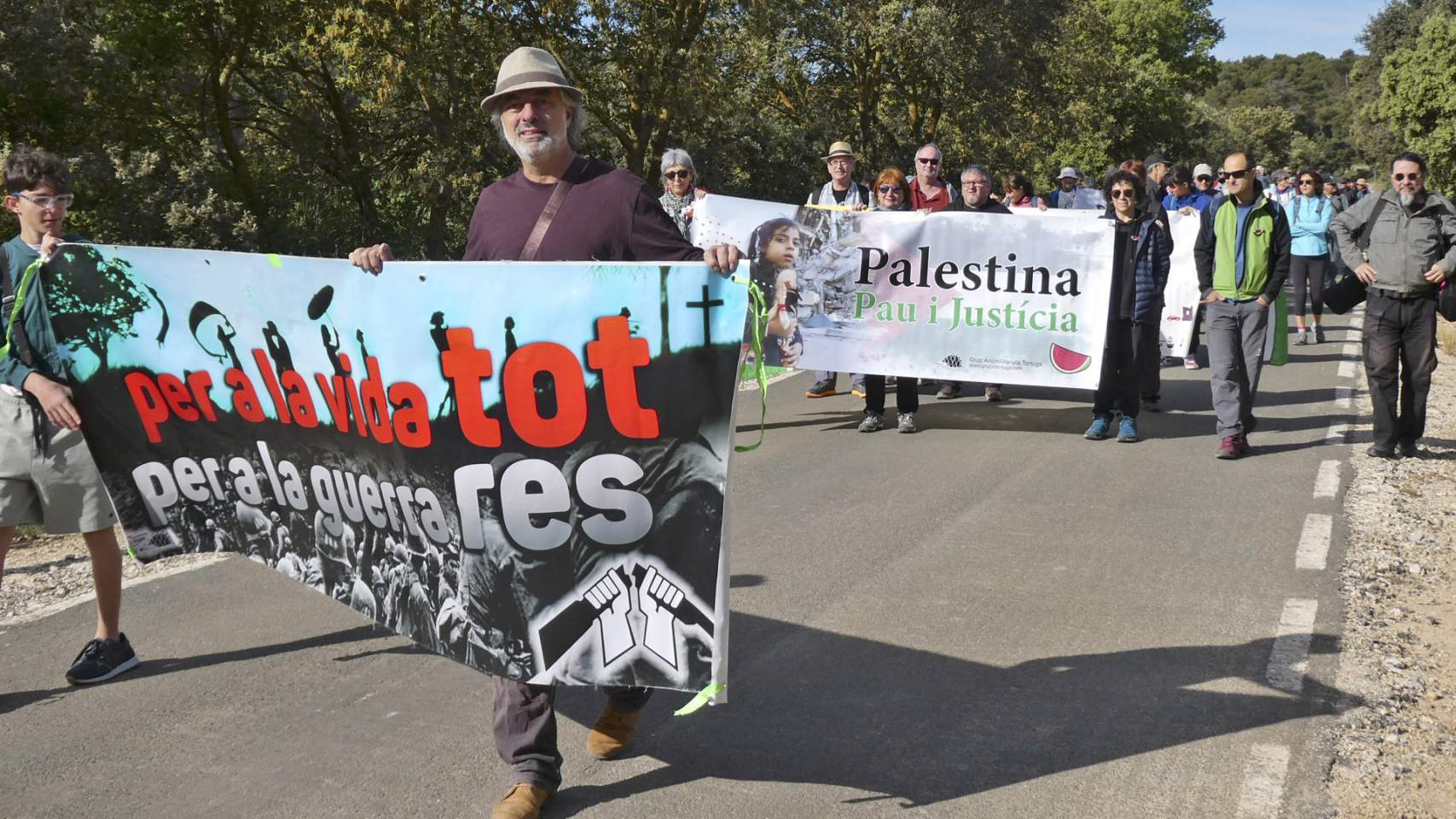 Organitzacions comarcals i autonòmiques tornen a marxar per la desmilitarització de la Serra d'Aitana