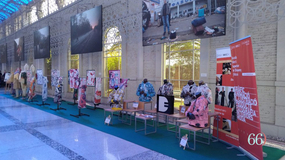 Estand EASD Alcoi a les Jornades Mediterrànies de Cooperació // Foto: EASD Alcoi