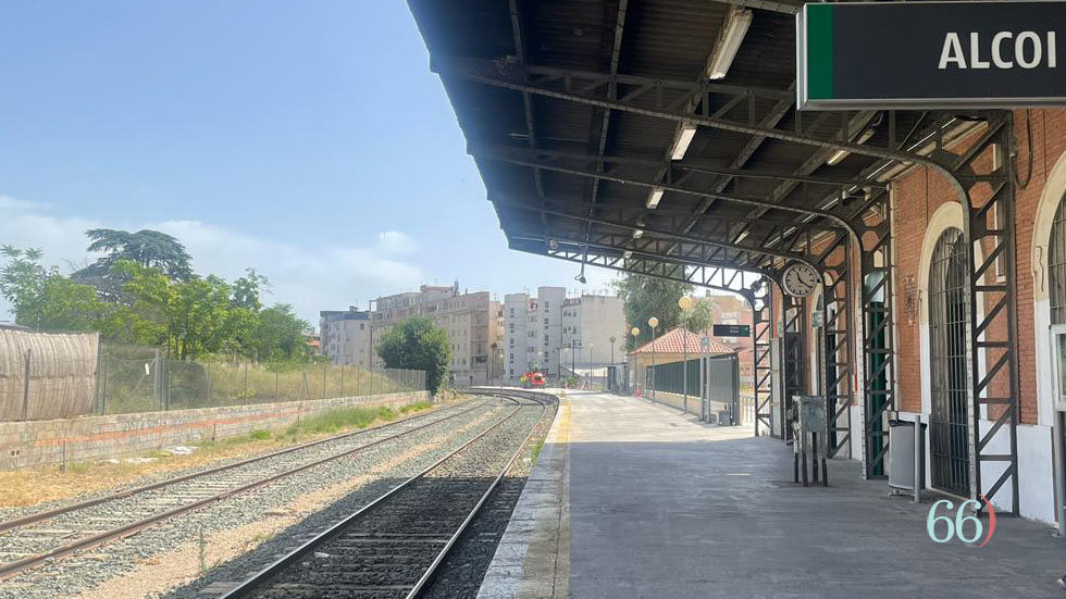 Estación de tren de Alcoy // Foto: SBG