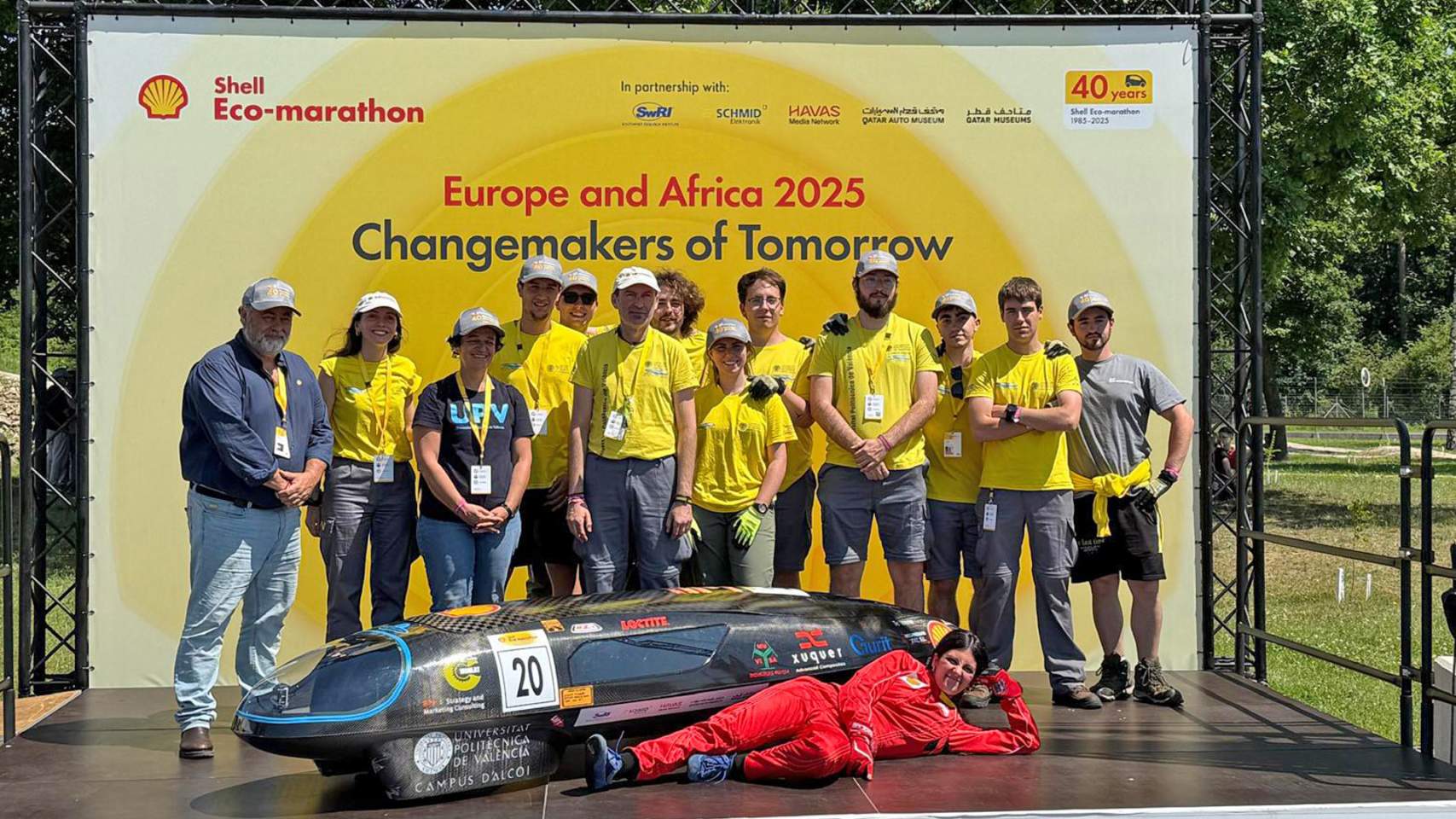 Equip del Campus d'Alcoi UPV en la competició