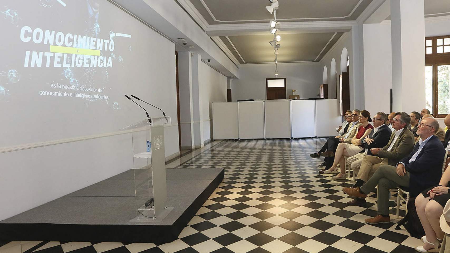El Servei d'Intel·ligència Econòmica i Territorial de la Diputació ajudarà els municipis a prendre decisions més útils per als ciutadans