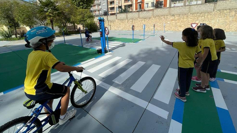 Lecciones de Educación Vial en Les Aules Verdes // Foto: AJA