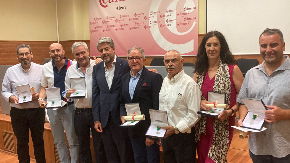 Miembros salientes Cámara Alcoy // Foto: Cámara de Comercio Alcoy