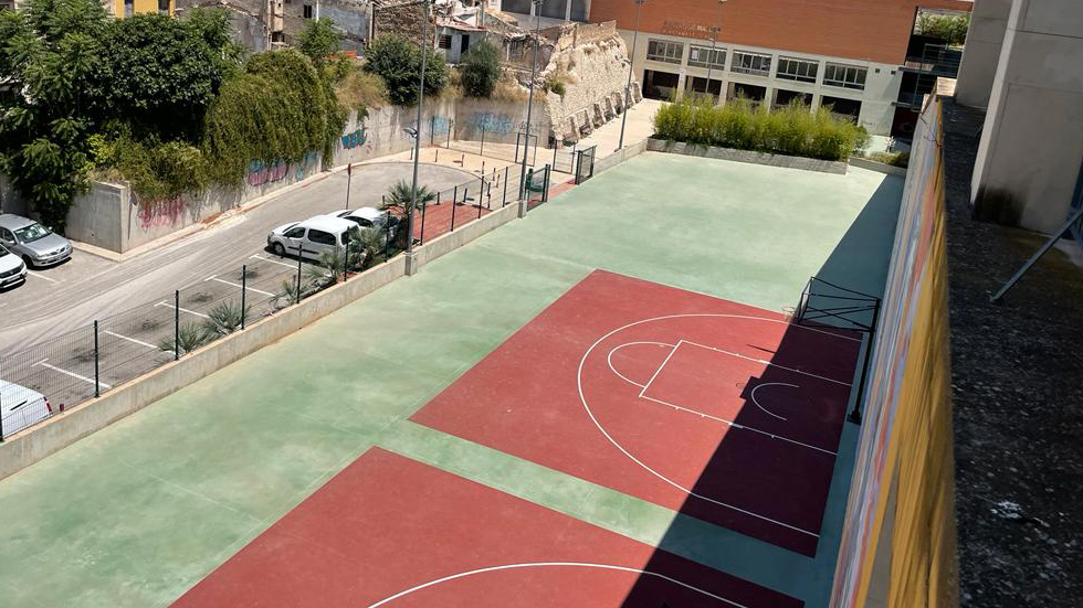 Pista deportiva El Camí // Foto: VOX Alcoy