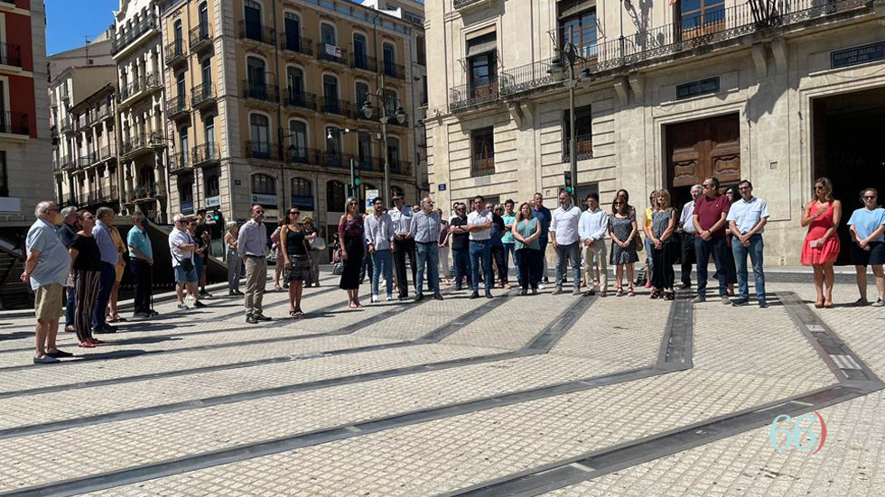 Minuto de silencio en memoria de Miguel Ángel Blanco // Foto: SBG