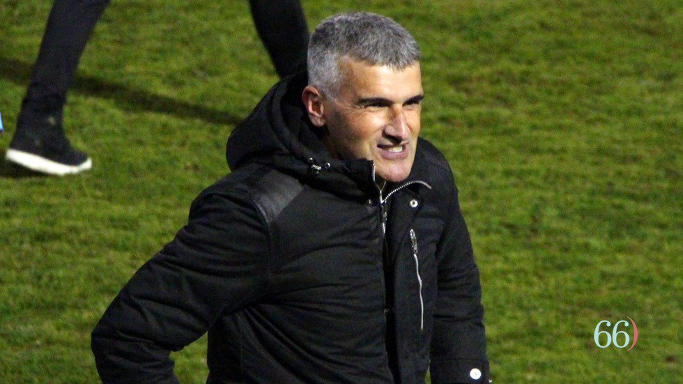 Vicente Parras seguirá como entrenador del Alcoyano