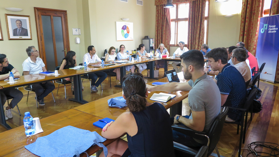 Jornada de trabajo Aitex y UA // Foto: Aitex