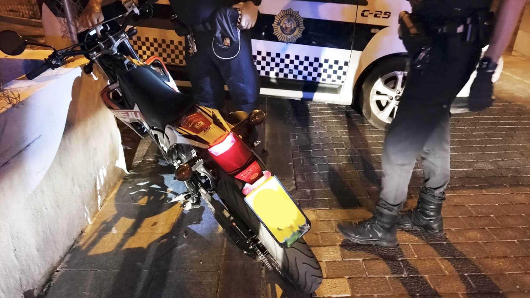 Vehículo sustraído y recuperado / Foto: Policía local Alcoy