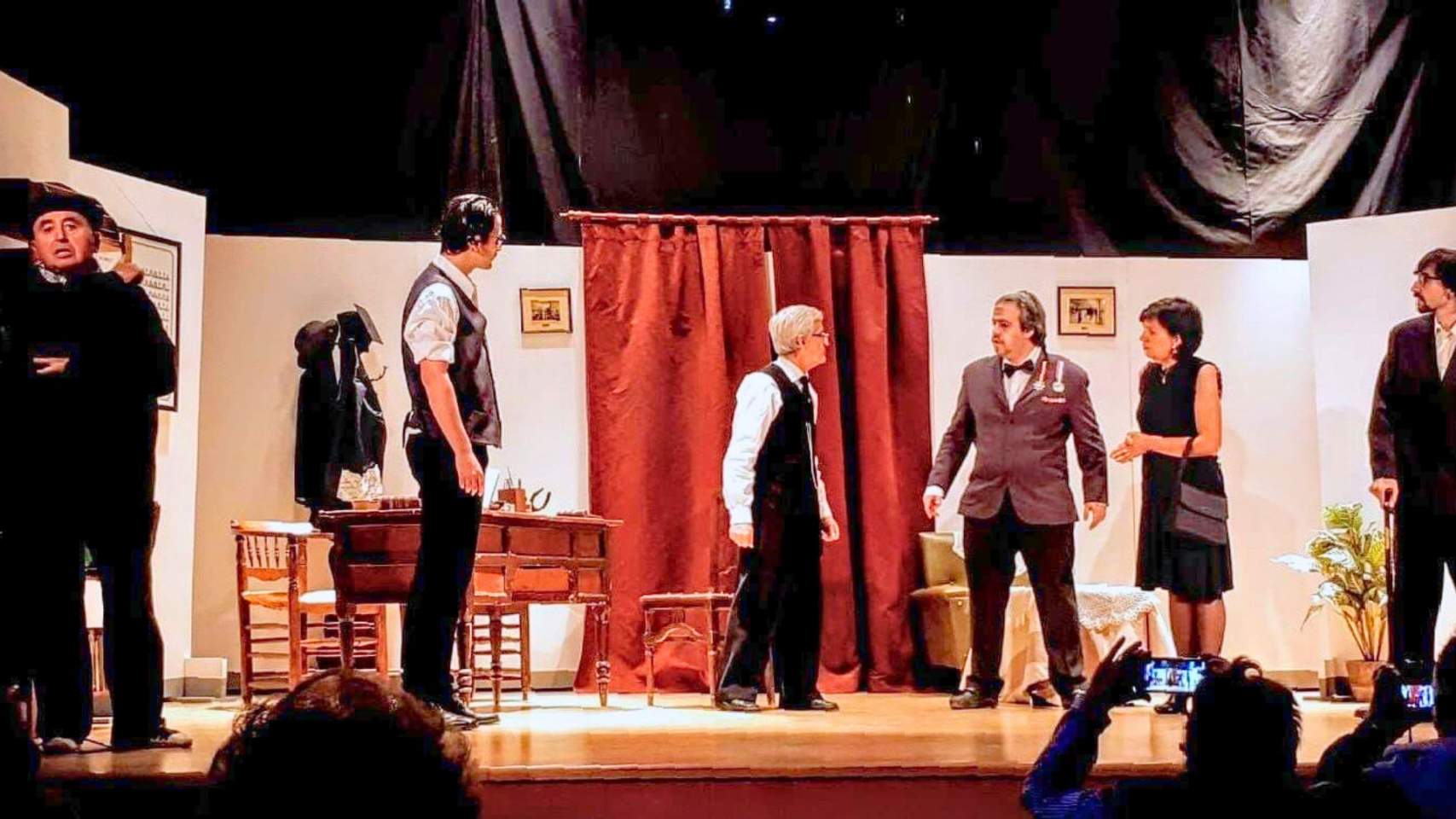 Obra teatral del grup de teatre d'Alfafara / Foto: fb Grup Teatre Alfafara