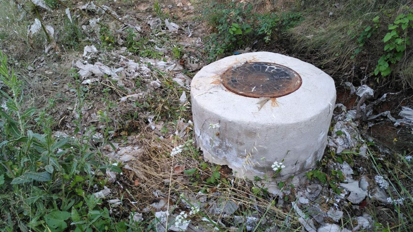 Clavegueram en els riu Barxell