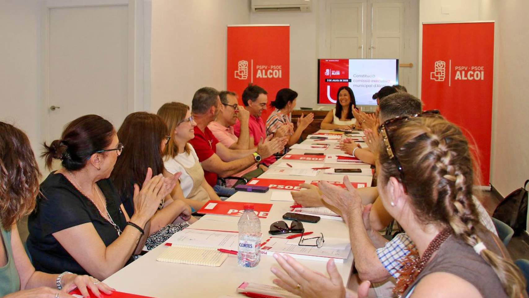 Primera reunión de la nueva ejecutiva socialista