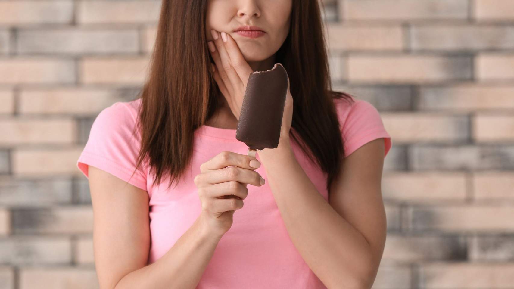 Per què les dents es tornen més sensibles a l'estiu?