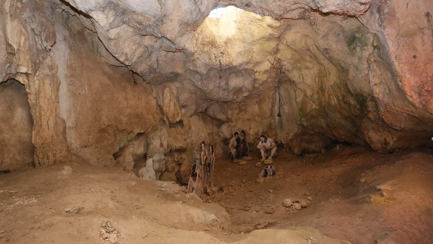 Cova de l'Or / DdA