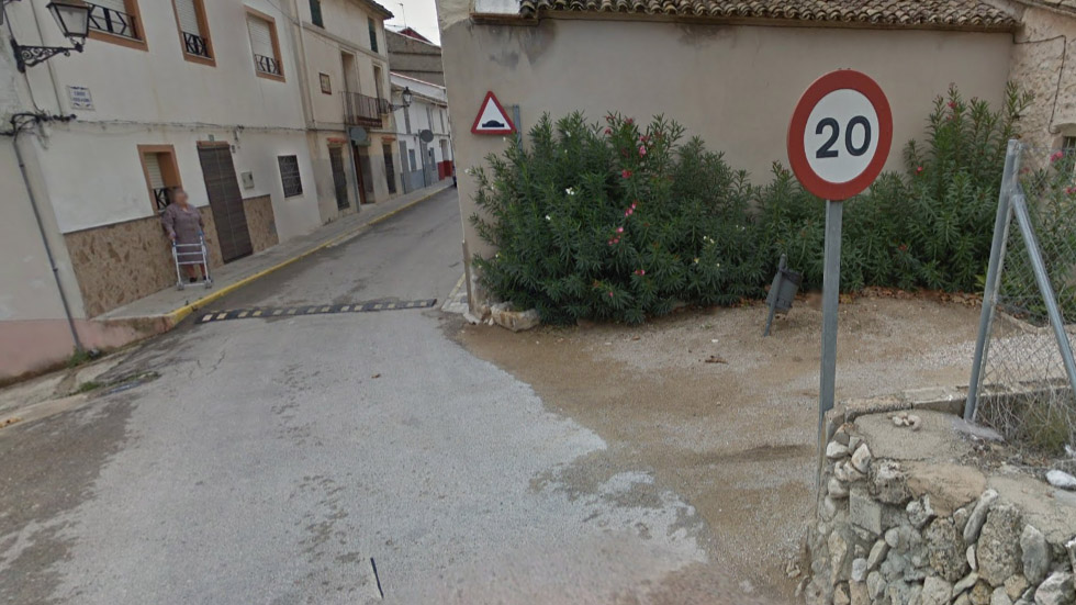 Carrer Verge de Gràcia a Benàmer