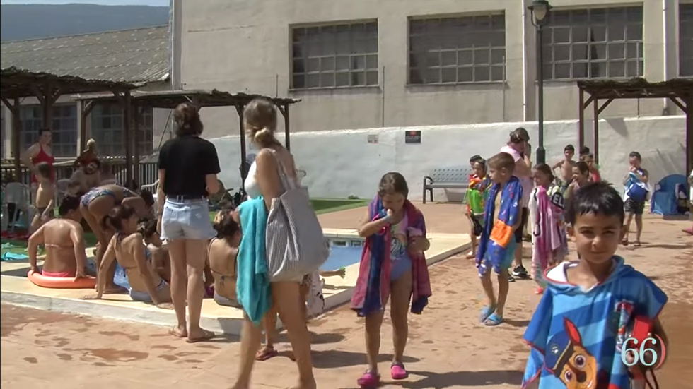 Piscina Batoi al Programa 'Des de les Piscines' // Foto: Programa 'Des de les Piscines'