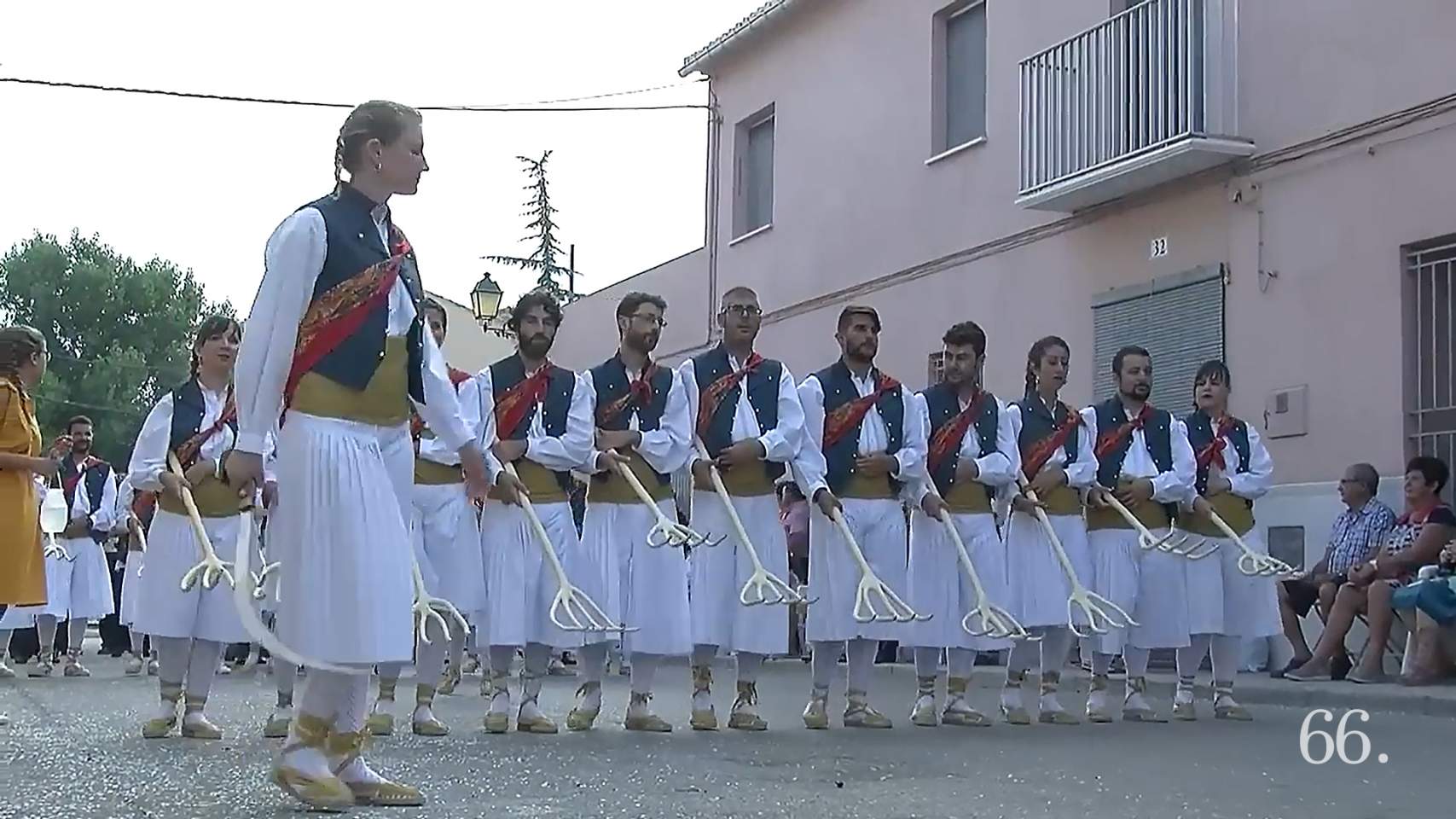 Entrada a Beniarrés
