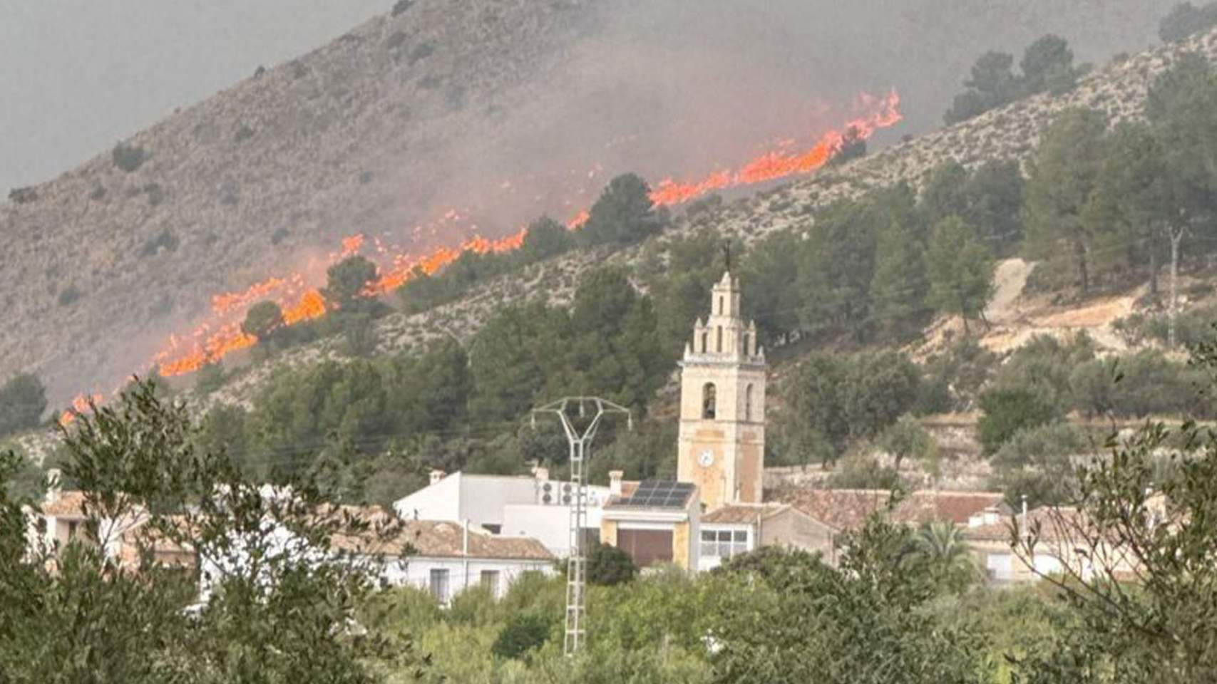 Fuego en Millena / Foto: redes sociales