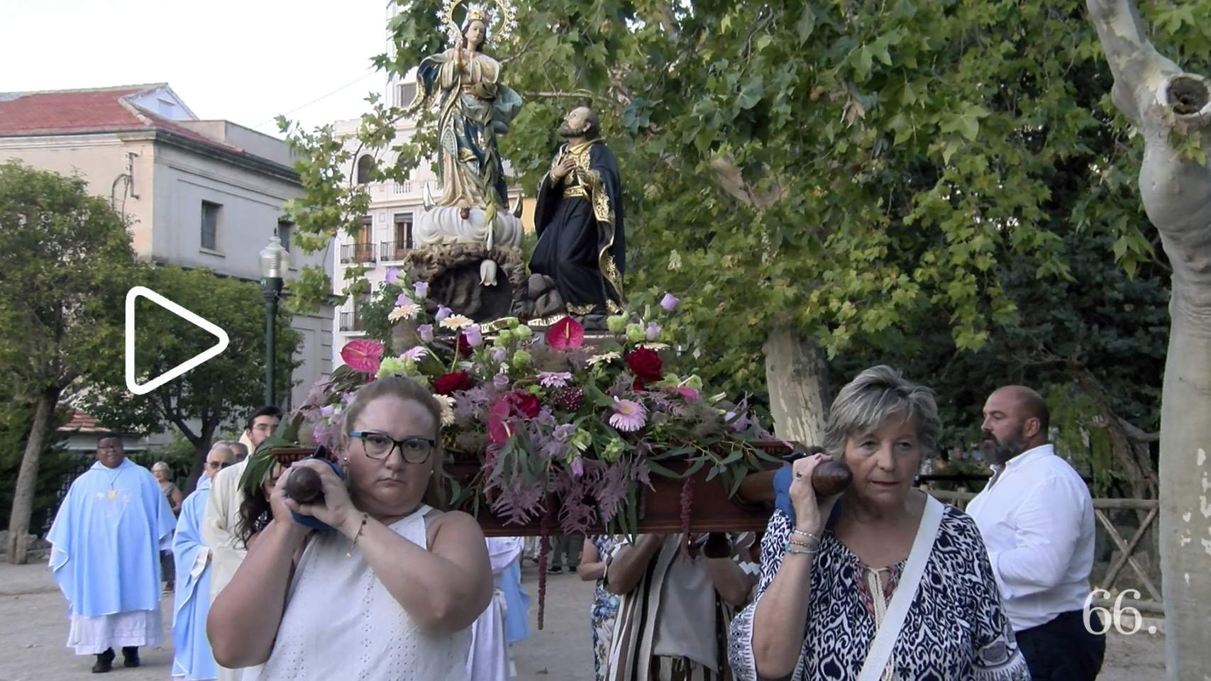 La patrona d&rsquo;Alcoi rep l&rsquo;afecte dels seus fidels