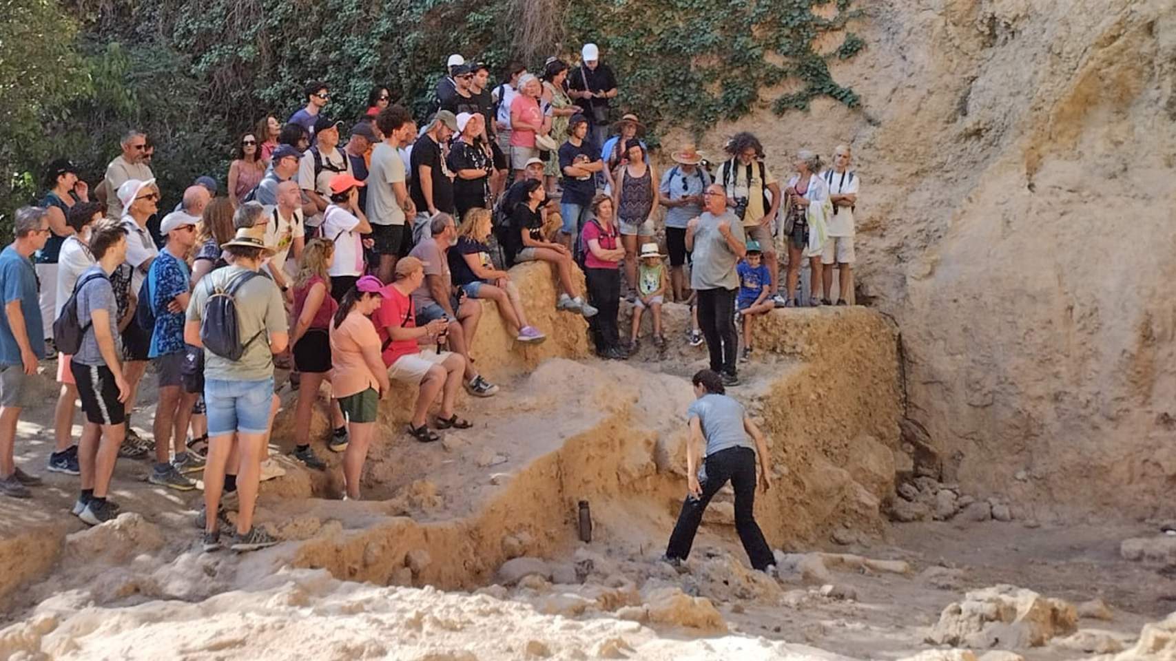 La jornada de portes obertes al jaciment d&rsquo;El Salt esgota les places disponibles